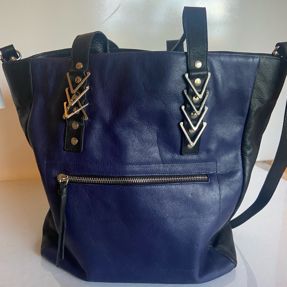 JACK GERMAIN ITALIAN LEATHER HANDBAG